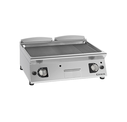 GAS FRY TOP, TOP - FULL SURFACE SMOOTH/RIBBED IRON GRIDDLE